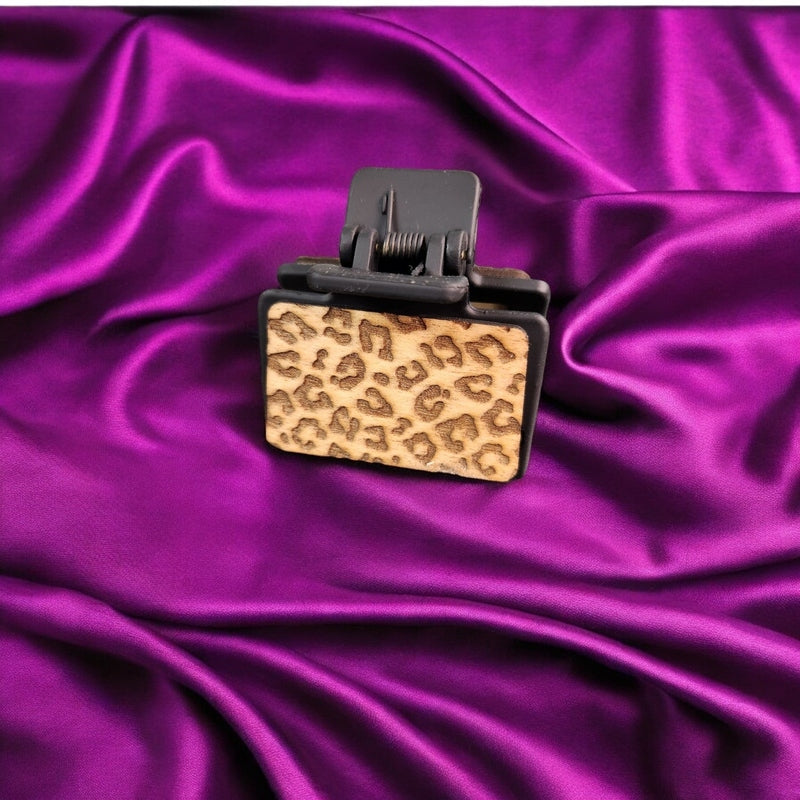 Small Cheetah Print Hair Claw Clip