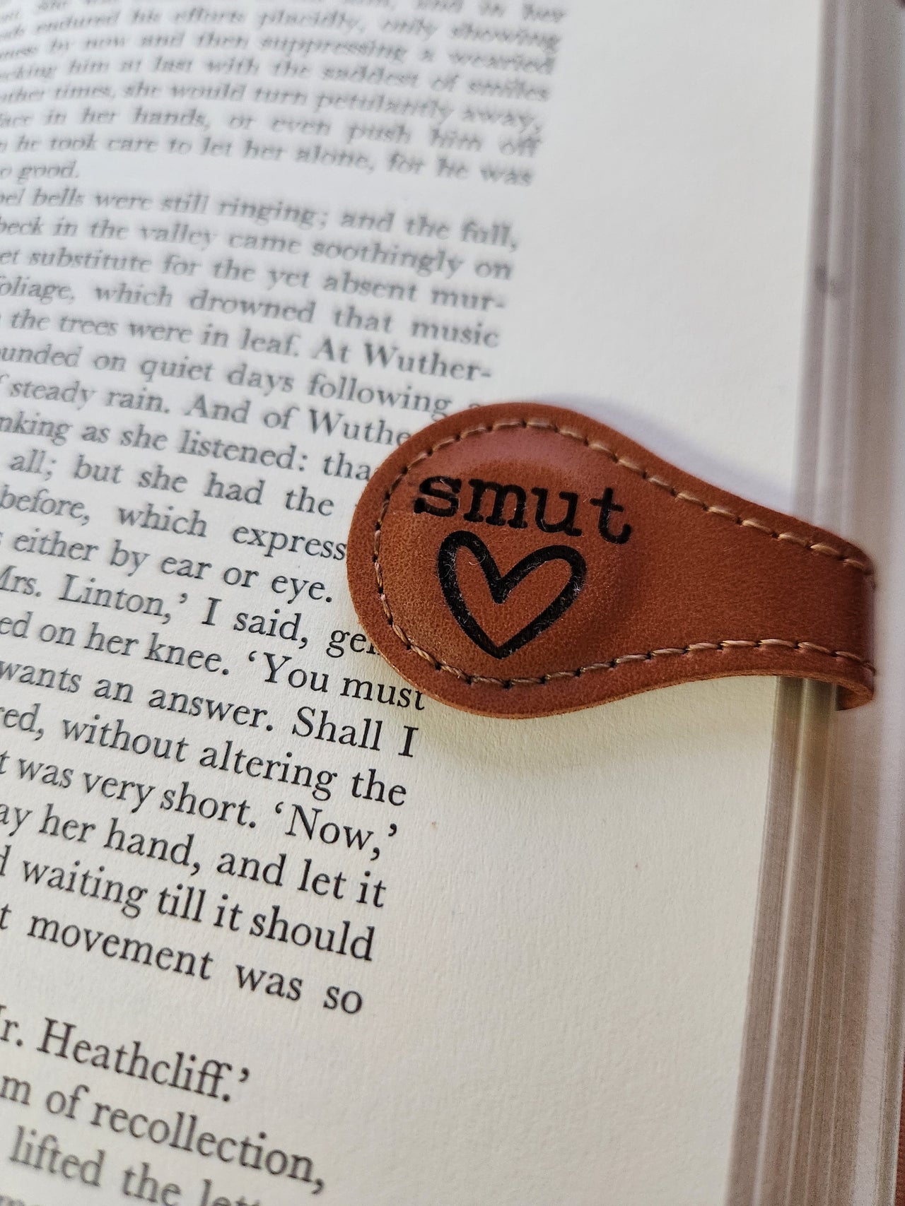 Custom Engraved Leatherette Magnetic Bookmark